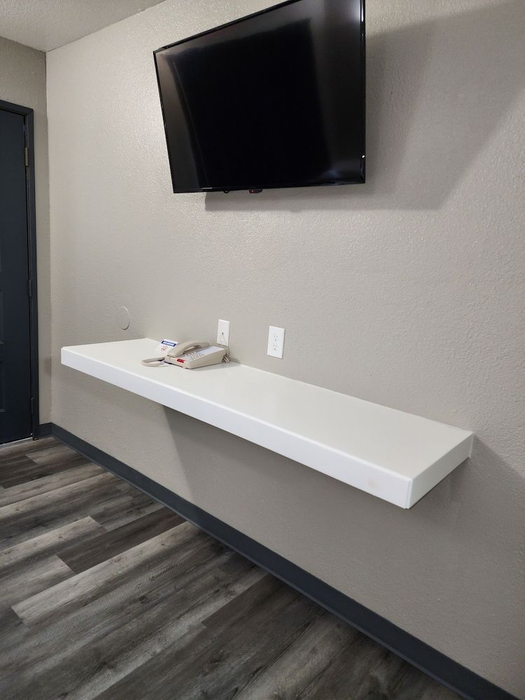 Morada Inn - Near Garden Grove Park Economy Room, 1 Queen Bed, Non Smoking 8