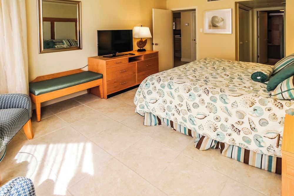 Room, 2 Bedrooms