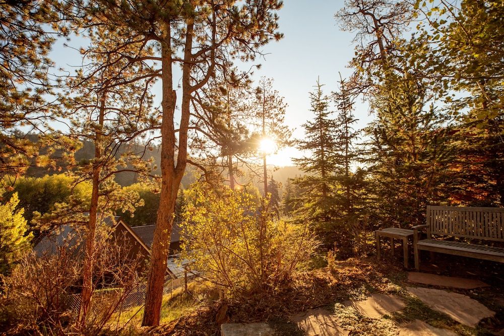 Little Beaver Inn Romantic Room, 1 Bedroom, Accessible, Courtyard View 6