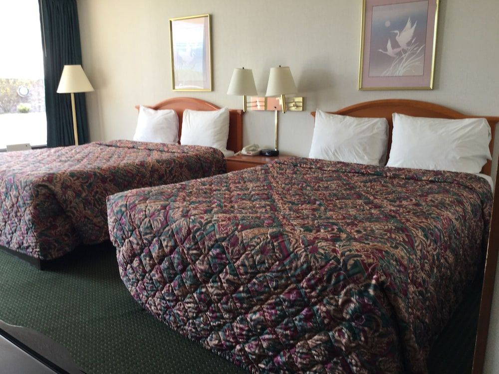 Double Room 2 Double Beds Smoking