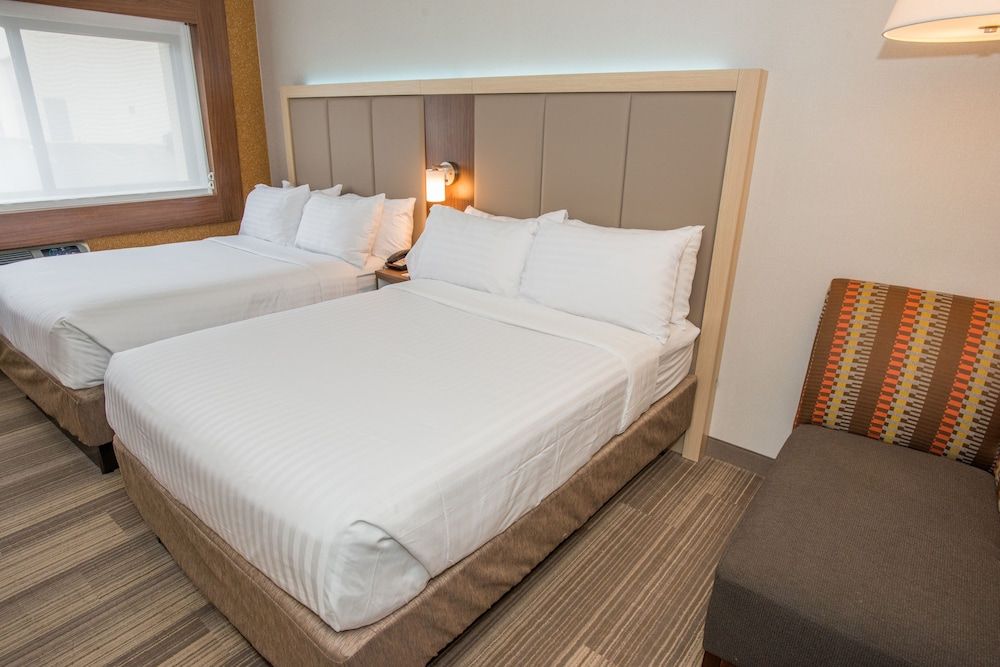 Standard Room, 2 Double Beds