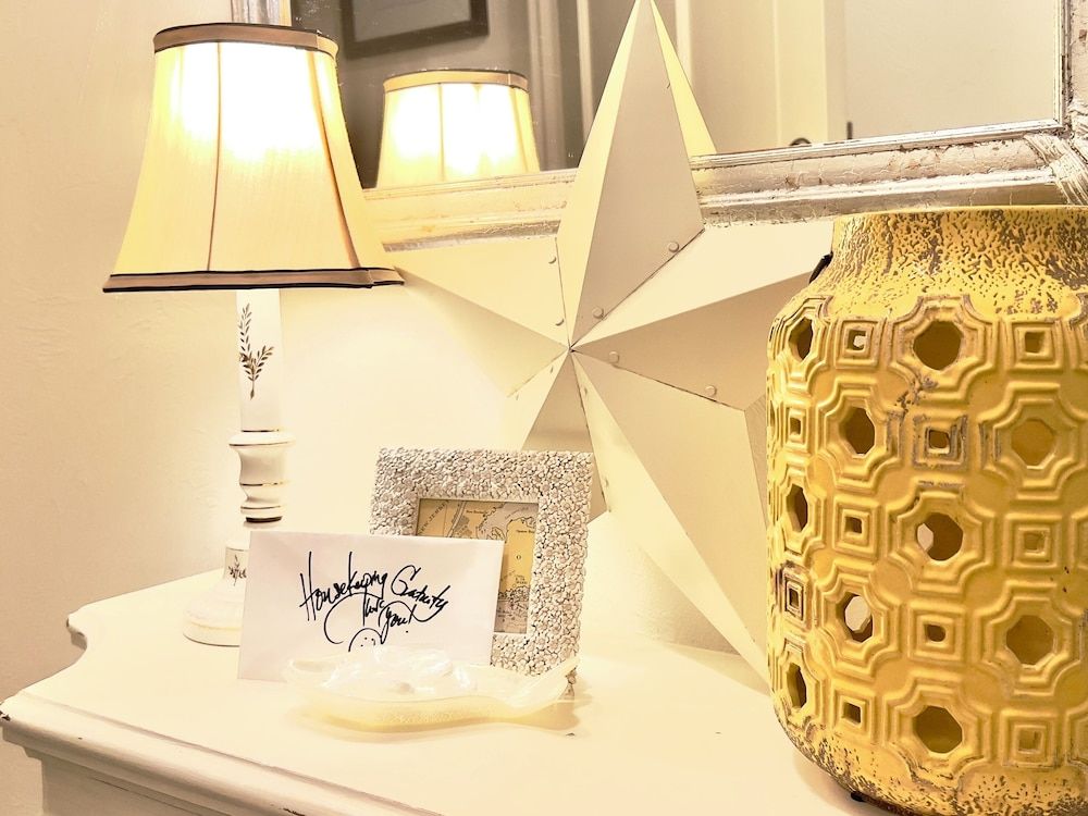 Frederick William House Luxury Seaside Suite, King Bed, Private Bath, Bikes Included 6