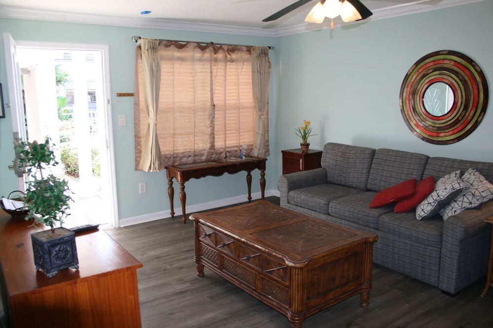 Royal North Beach All Suites