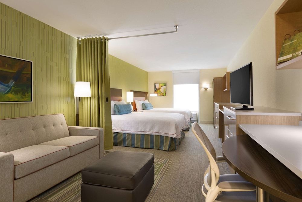 Studio, 2 Queen Beds, Accessible, Non Smoking (Hearing)