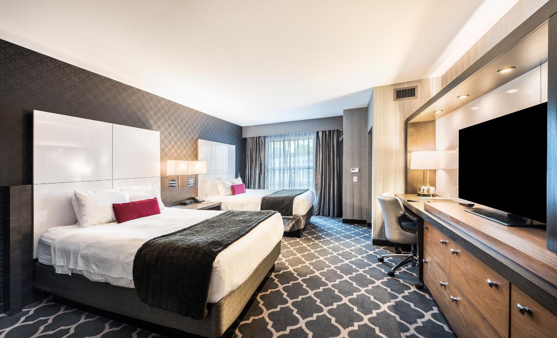 Deluxe Queen Room with Two Queen Beds