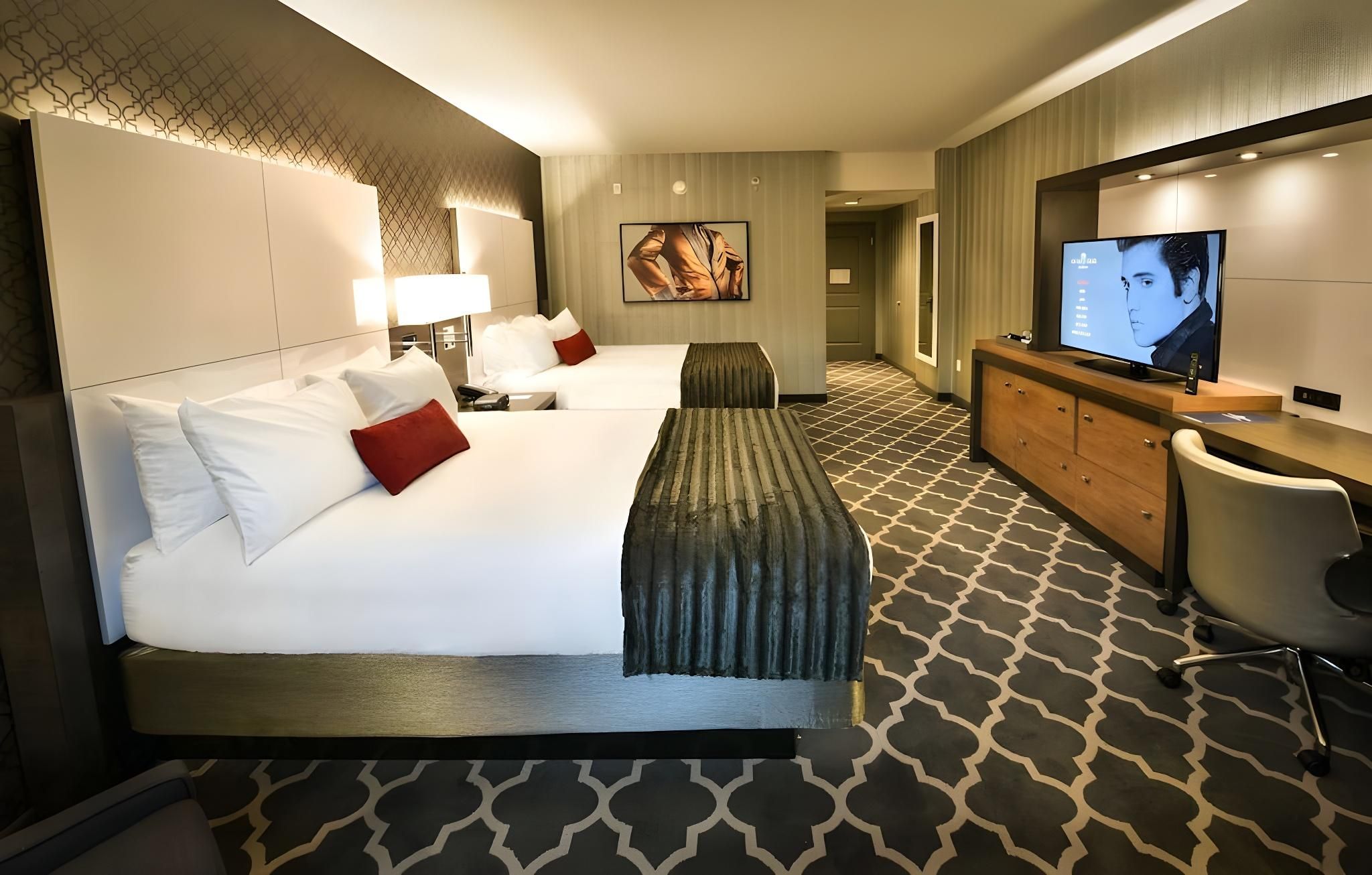 Superior King Room with Courtyard View - Connecting