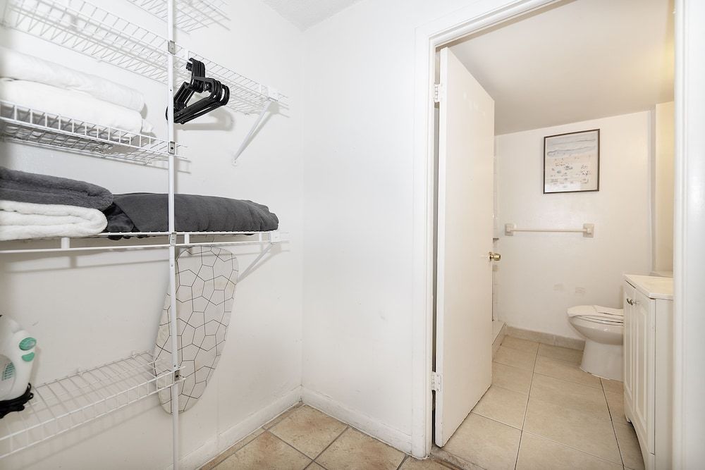 Art Deco Ocean Walk Apartments Superior Studio 7