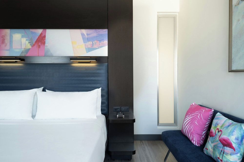 Deluxe Room, 2 Queen Beds, City View (Hearing Accessible)