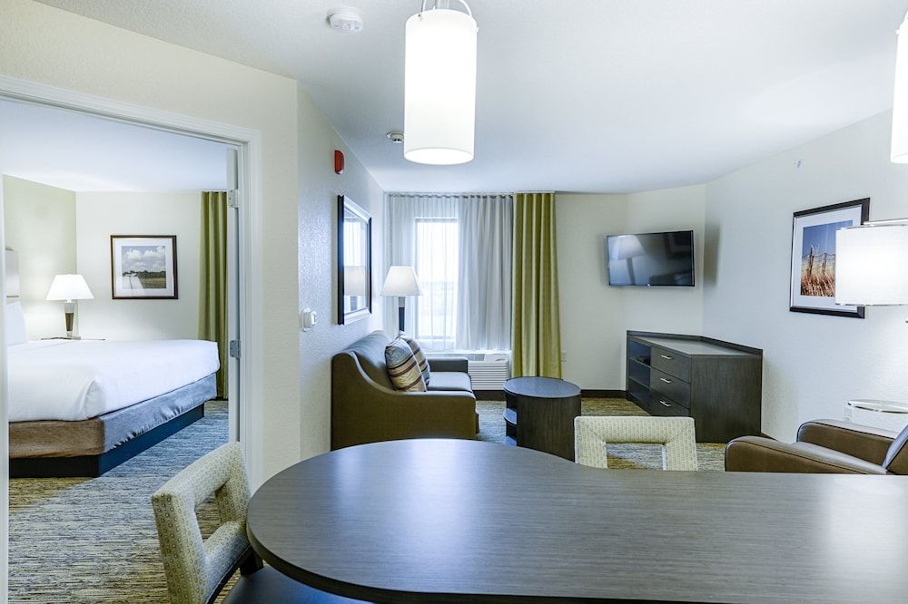 Suite, 1 King Bed