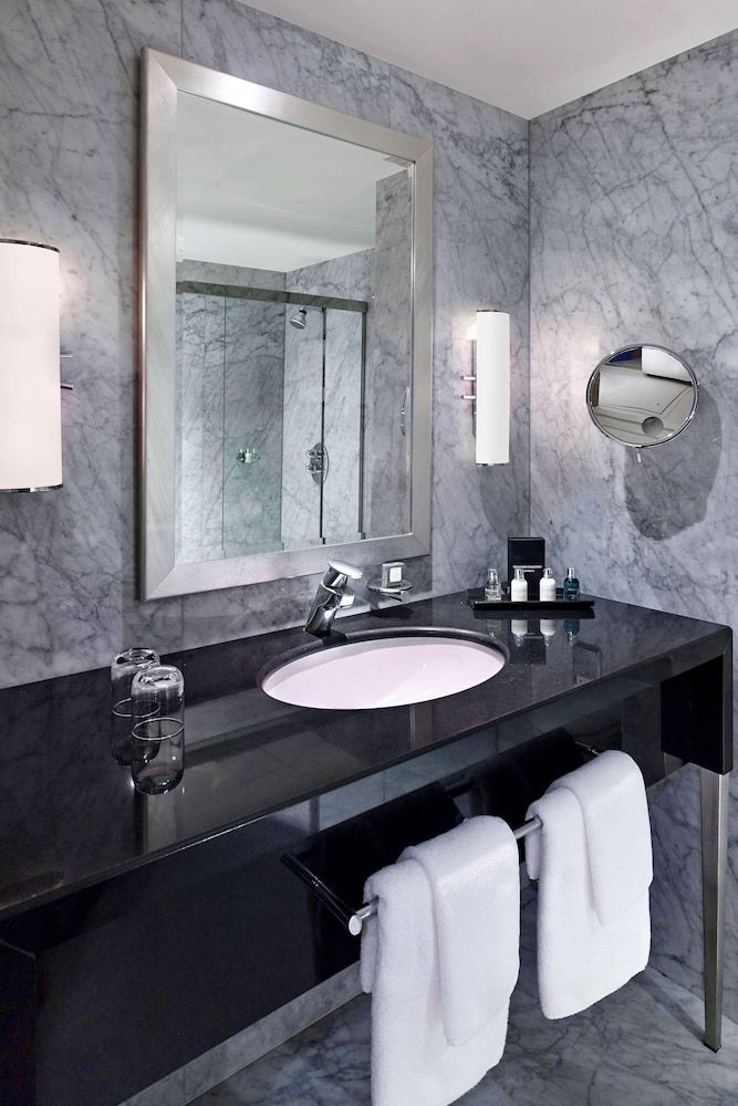 The Park Tower Knightsbridge, A Luxury Collection Hotel Executive Room, 1 King Bed 12