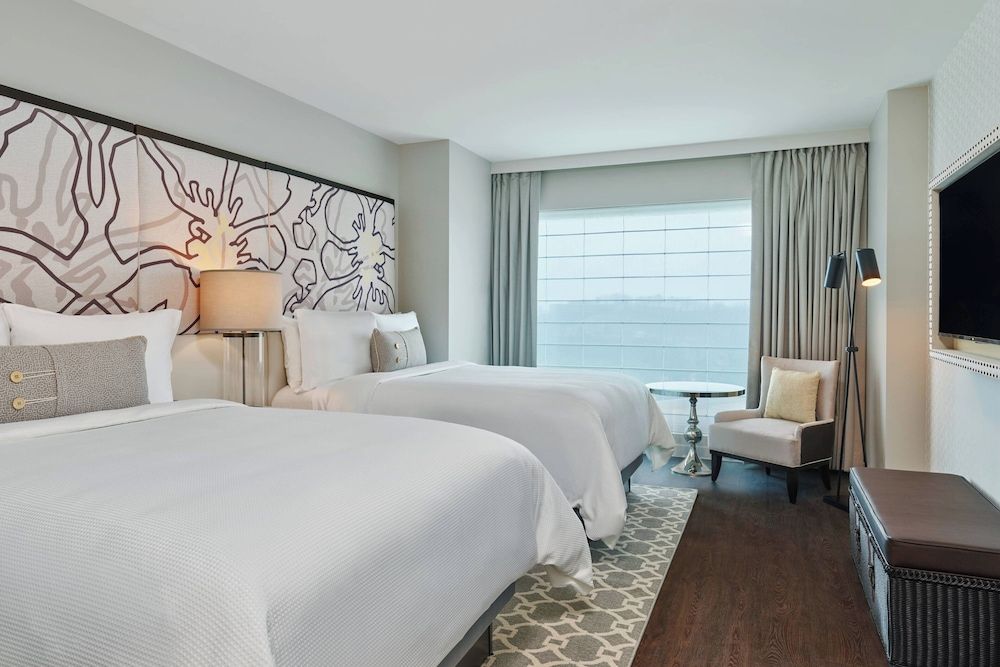 undefined The Hotel at Avalon, Autograph Collection 3