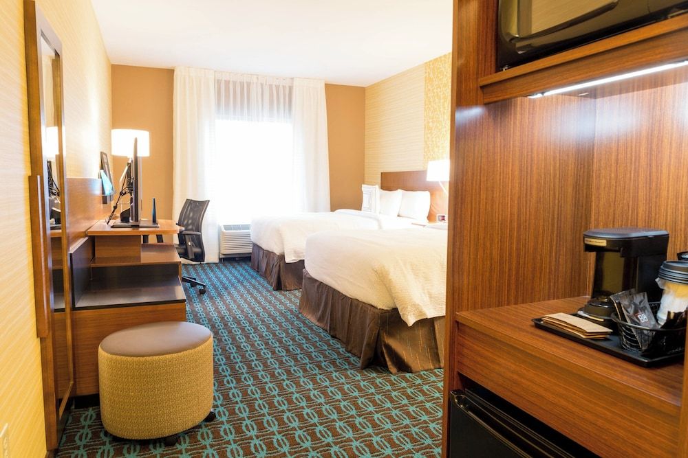 Room, 2 Queen Beds (Hearing Accessible)
