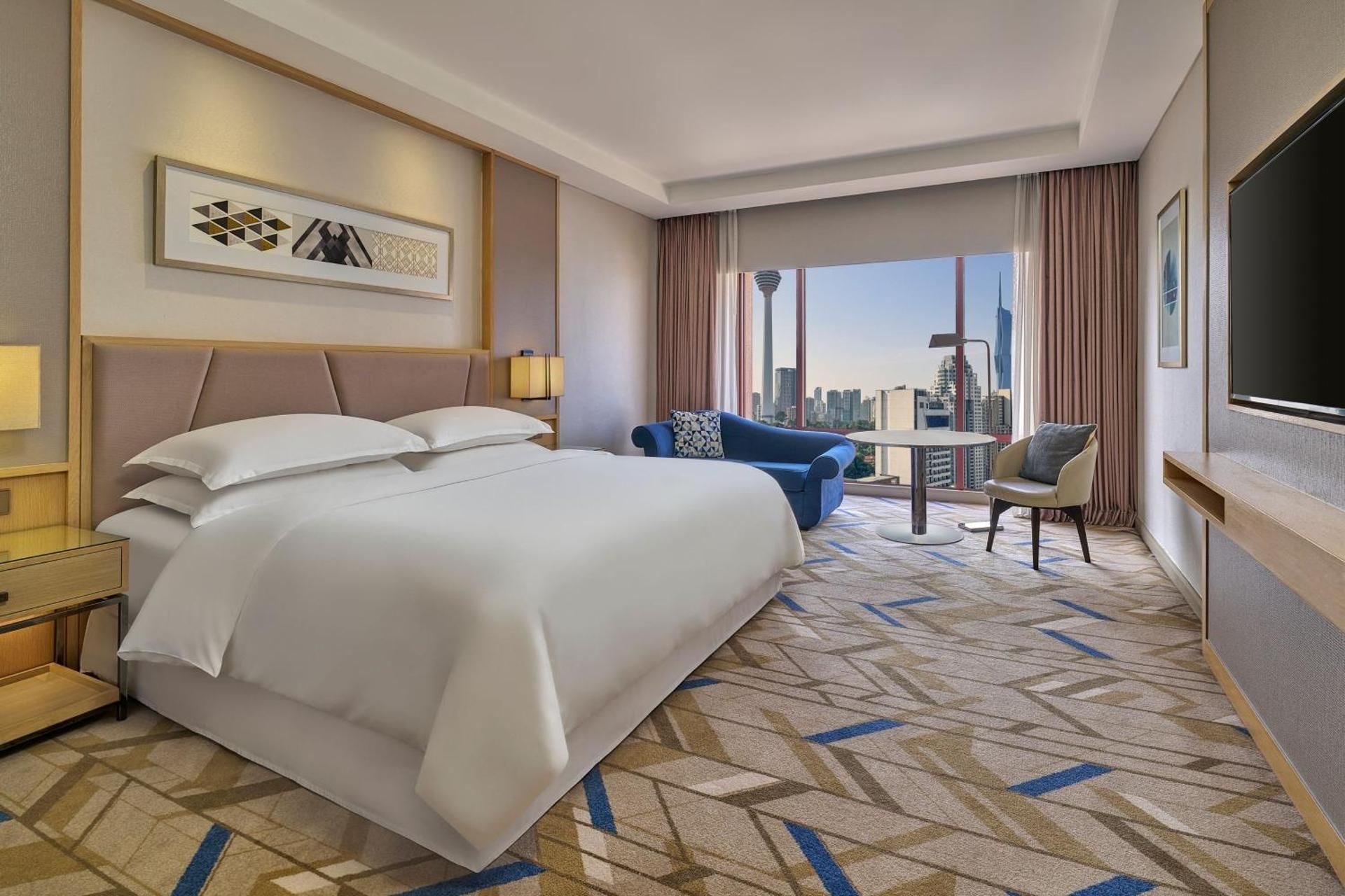 Guest room, 2 Twin, KL Tower view