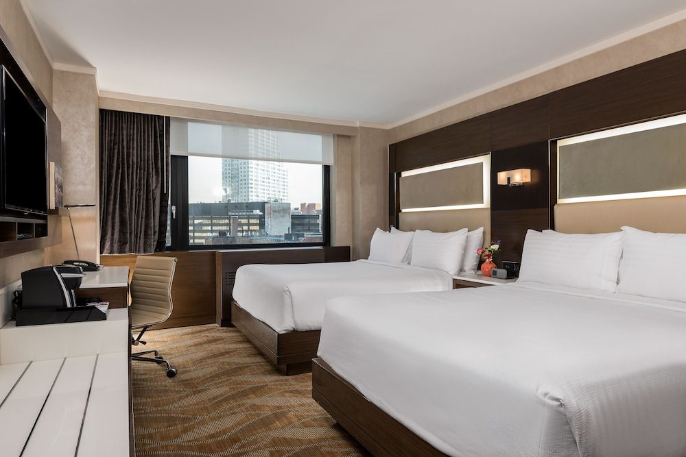 Room, 2 Queen Beds, Accessible (Communications)