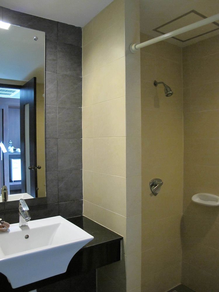 Apasari Krabi Superior Room 4