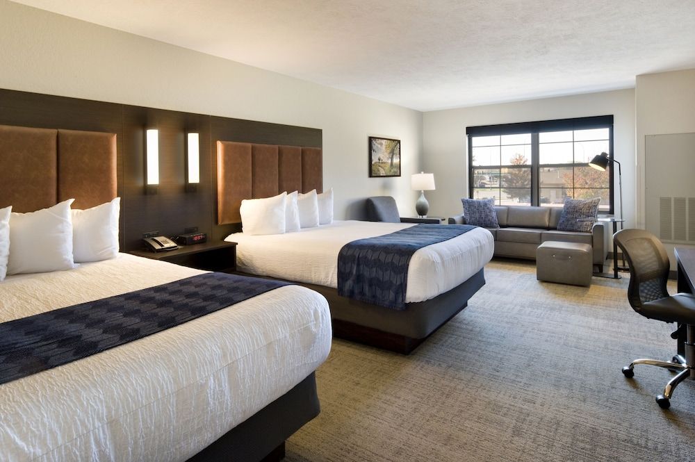 Clubhouse Hotel Suites Sioux Falls