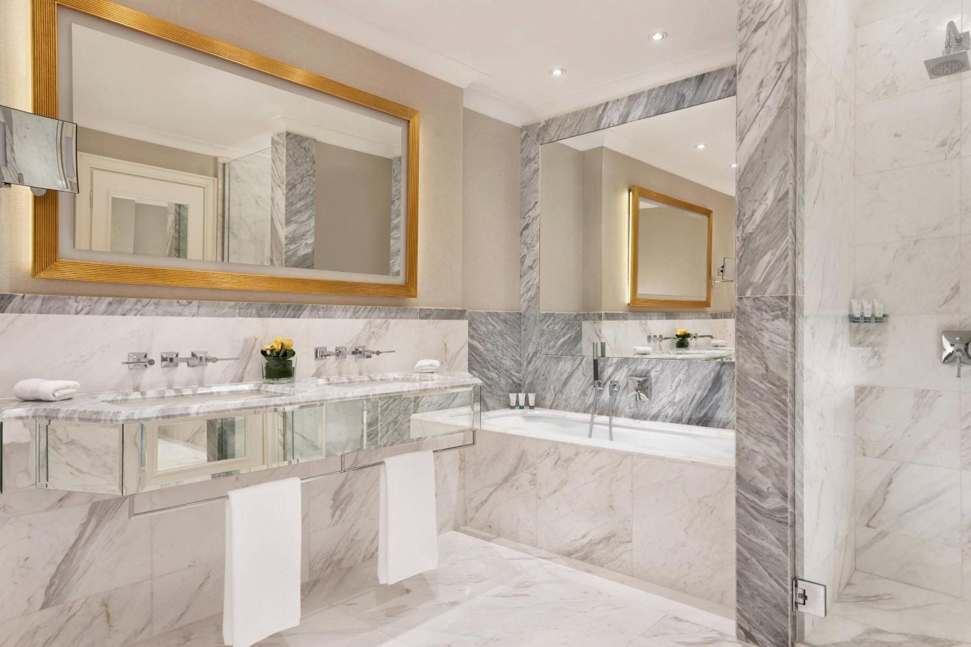 Contemporary, Deluxe Guest room, 1 King