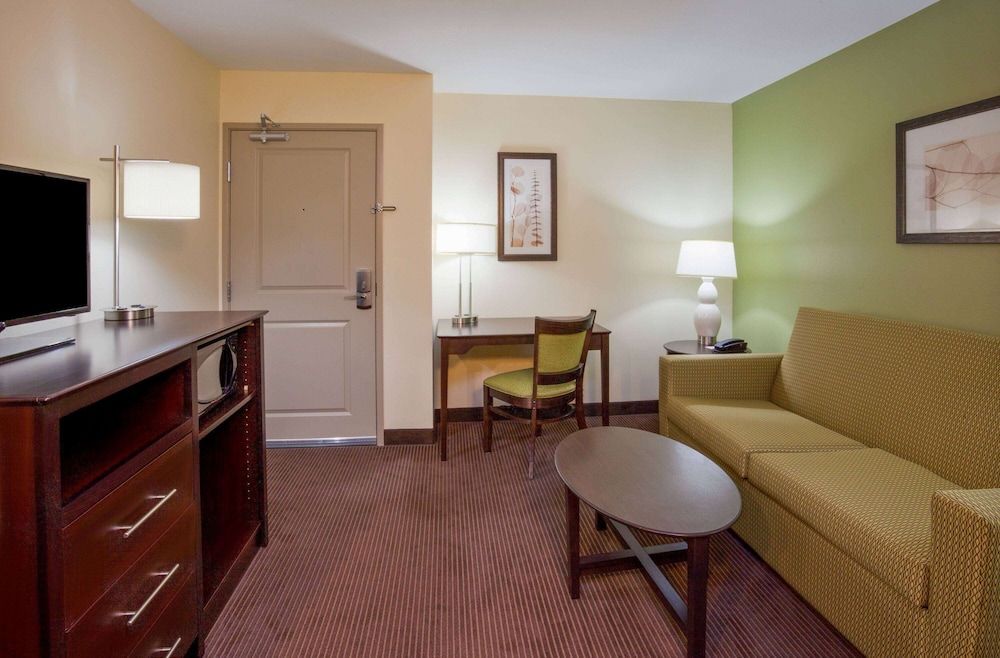 Superior Suite, 1 King Bed, Non Smoking
