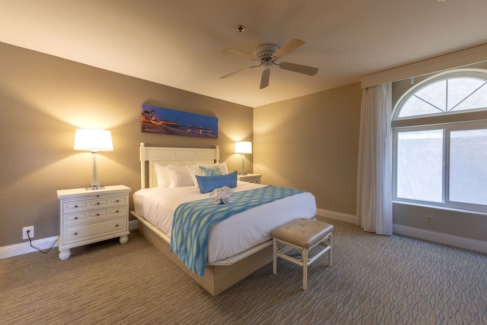 Capistrano Surfside Inn Suite, 2 Bedrooms 2