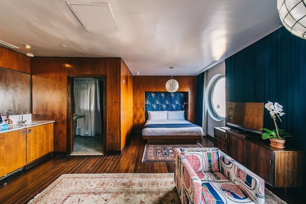 undefined The Maritime Hotel 8