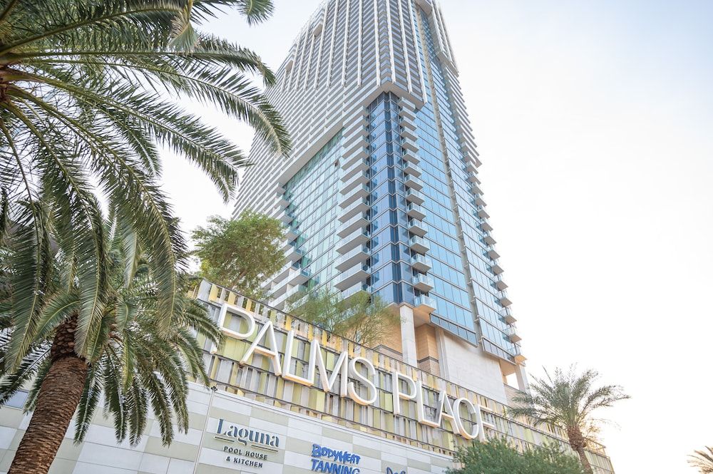 undefined StripViewSuites at Palms Place 9