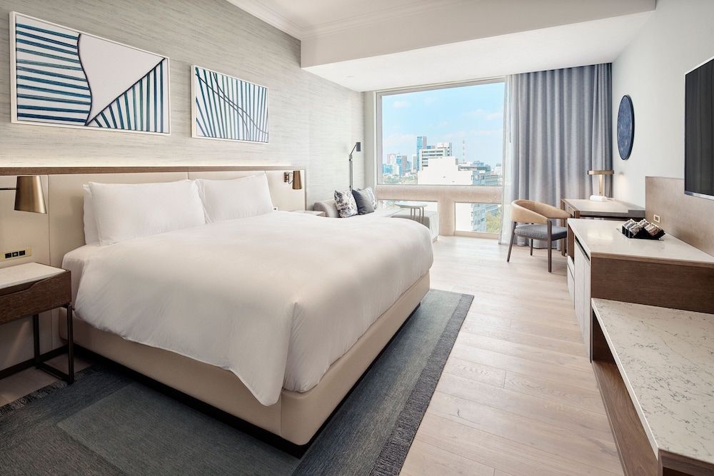 JW Marriott Hotel Mexico City Polanco Deluxe Room, 1 King Bed
