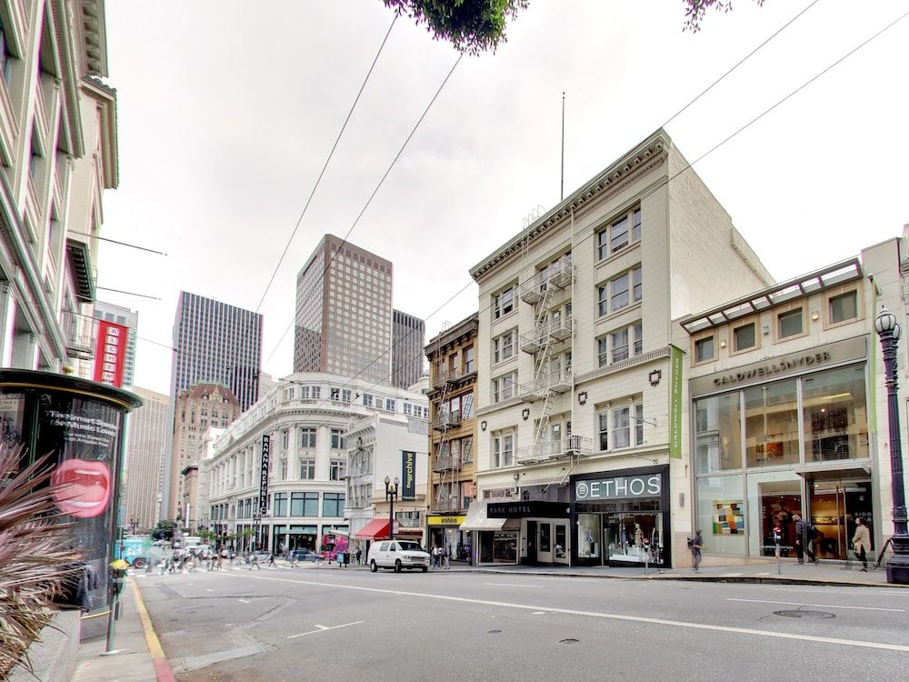 undefined Hotel Ikon 2