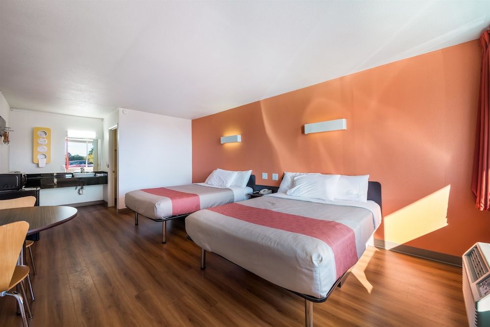 Deluxe Room, 2 Queen Beds, Smoking, Refrigerator & Microwave
