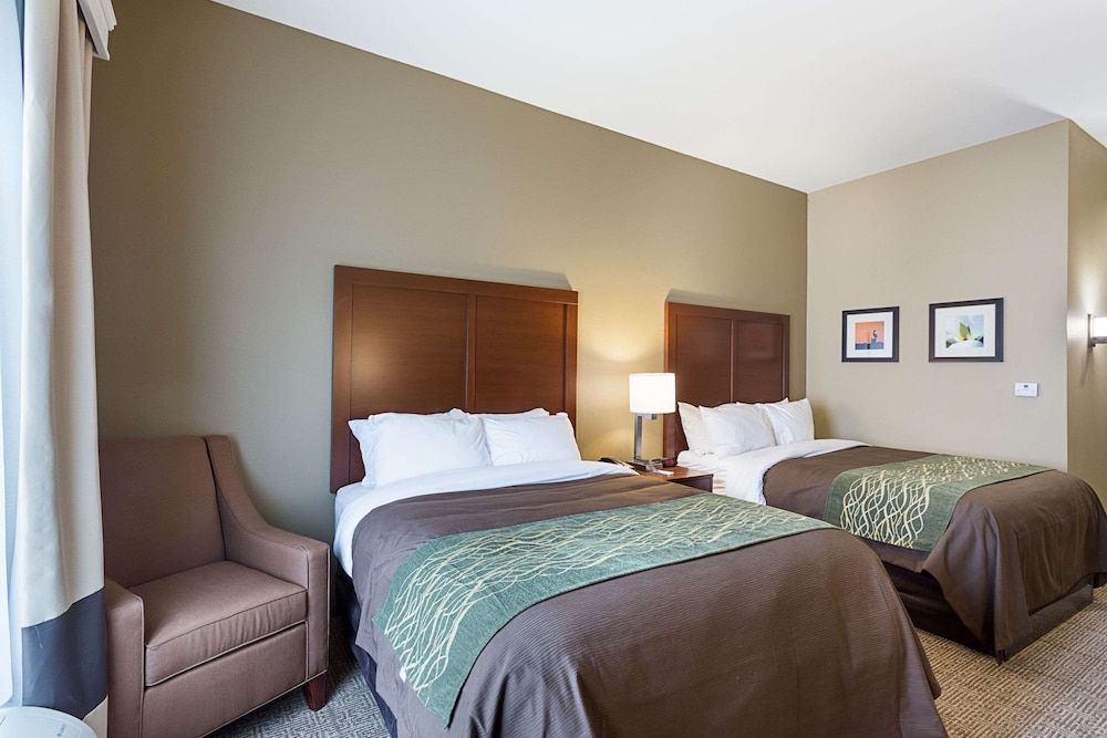 Standard Room, 2 Queen Beds, Non Smoking