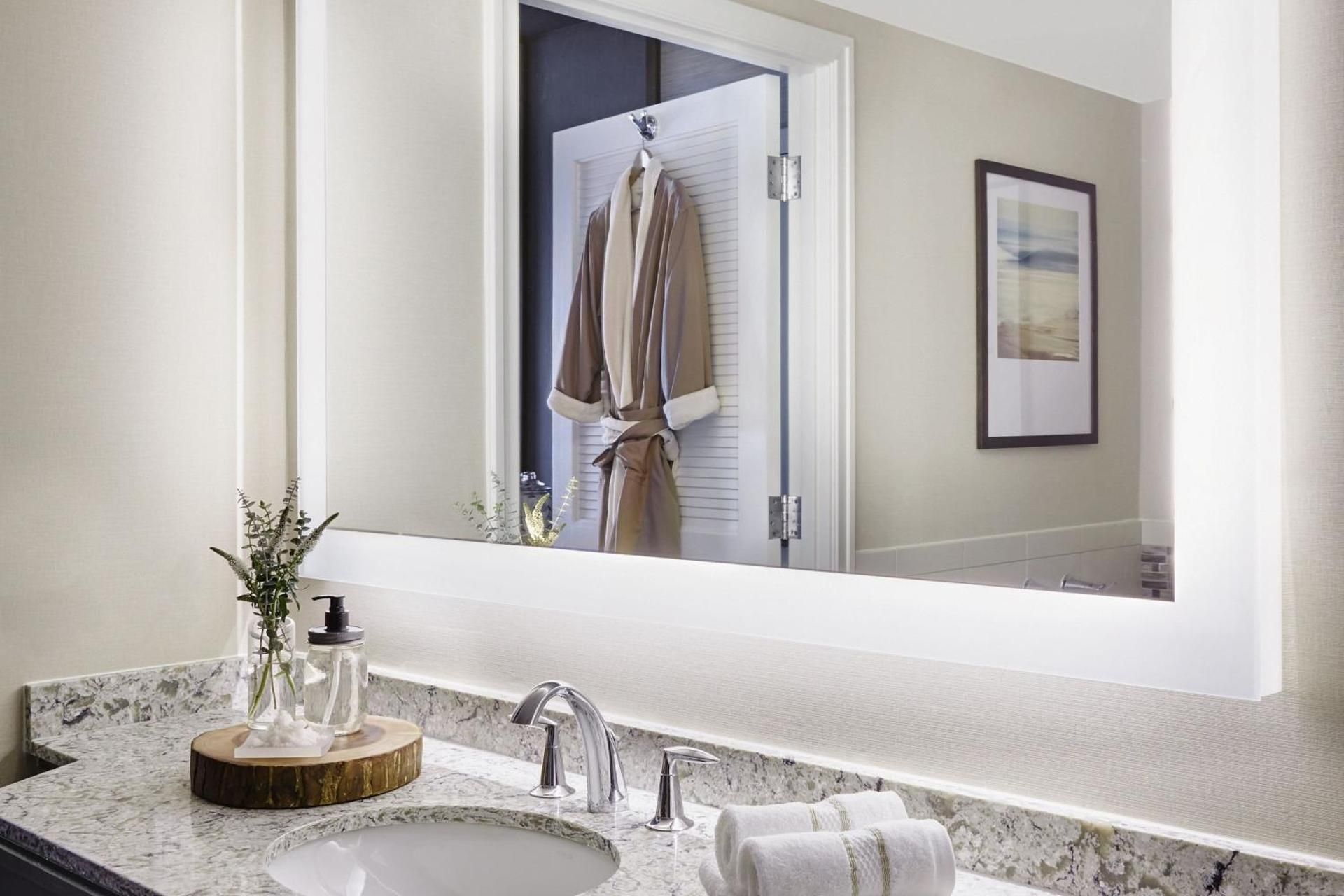 Double Room with Two Double Beds, Sofa Bed and Resort View - Hearing Accessible