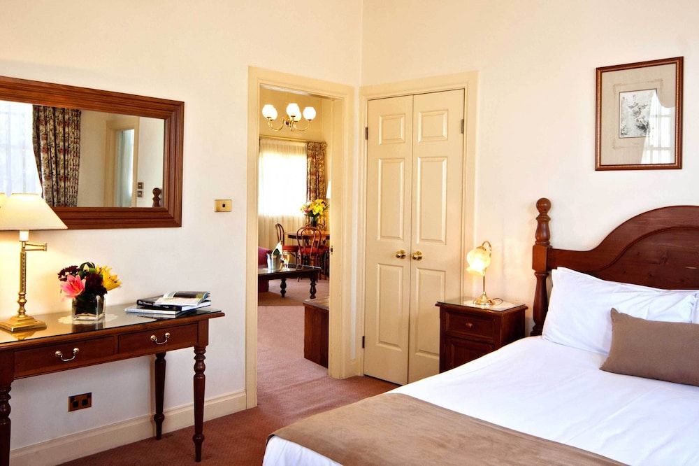 Mountain Heritage Hotel Heritage Suite 3