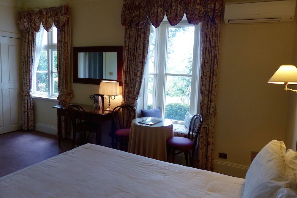 Mountain Heritage Hotel Heritage Room