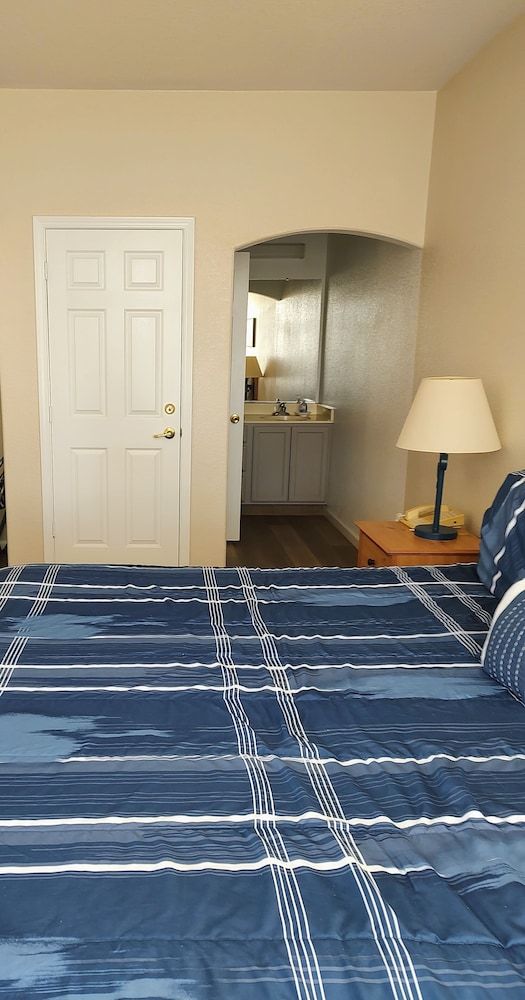Condo4 610