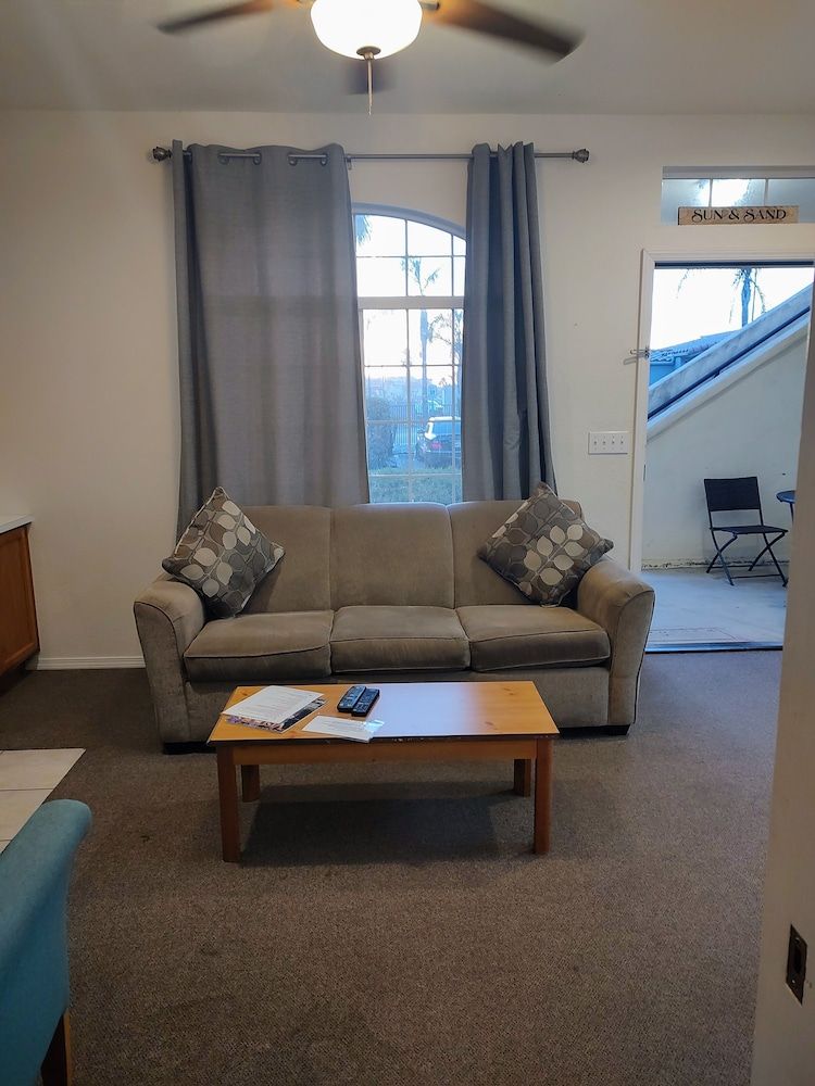 Condo4 504
