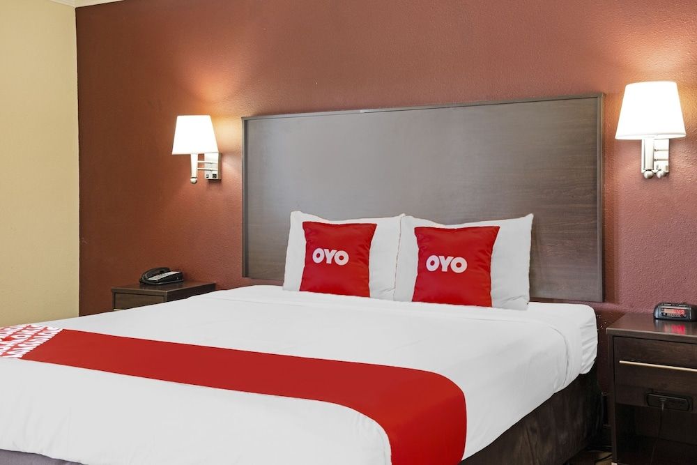 Premium Room, 1 King Bed, Accessible