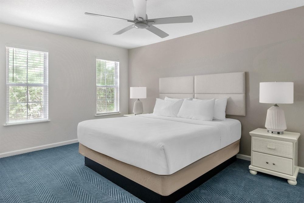 Hilton Vacation Club Beachwoods Kitty Hawk 1 Bedroom 1king or 1queen Suite with Balcony 3