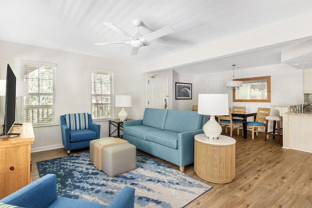 Hilton Vacation Club Beachwoods Kitty Hawk 2 Bedroom 2 Kg or Kg/qn Suite with Balcony 4