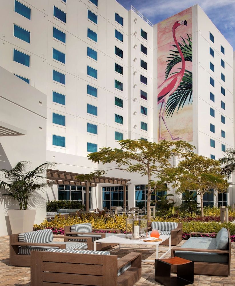undefined Homewood Suites by Hilton Miami Dolphin Mall 3