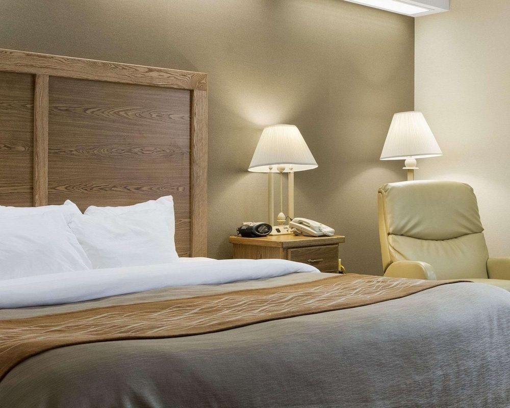 Suite, 1 King Bed, Non Smoking