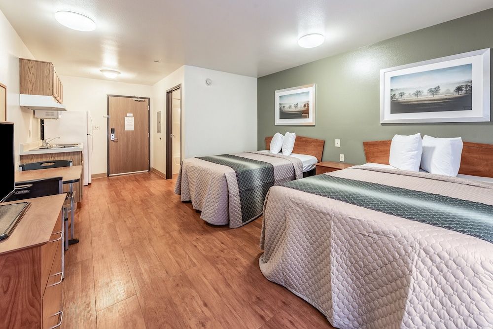 undefined HomeTowne Studios by Red Roof Columbus