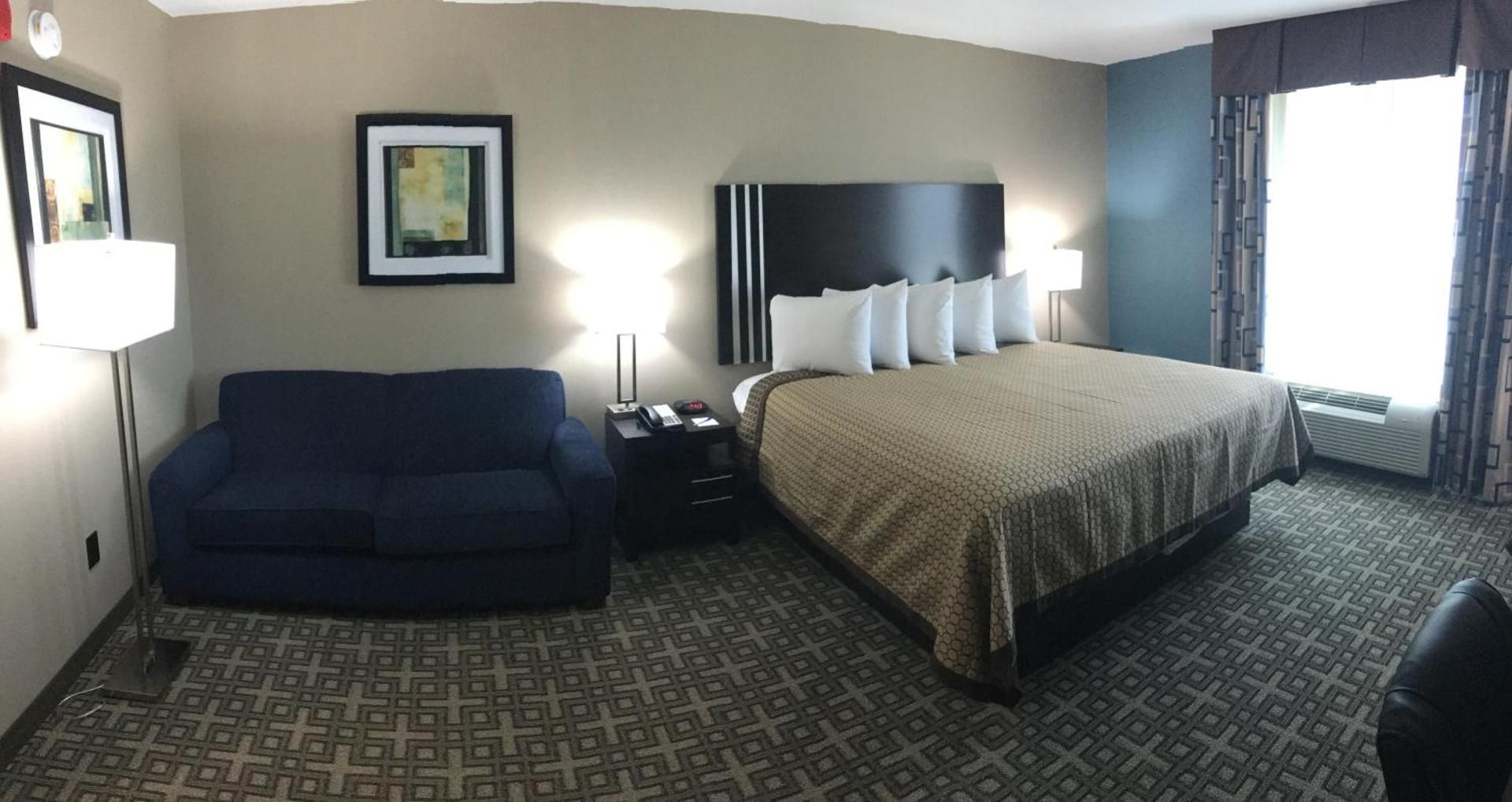 Americas Best Value Inn & Suites Southaven Memphis King Suite - Non-Smoking