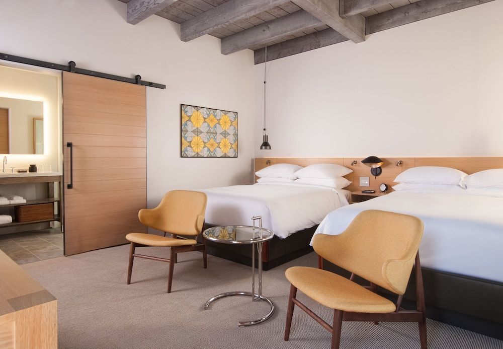 Room, 2 Queen Beds (Eames)