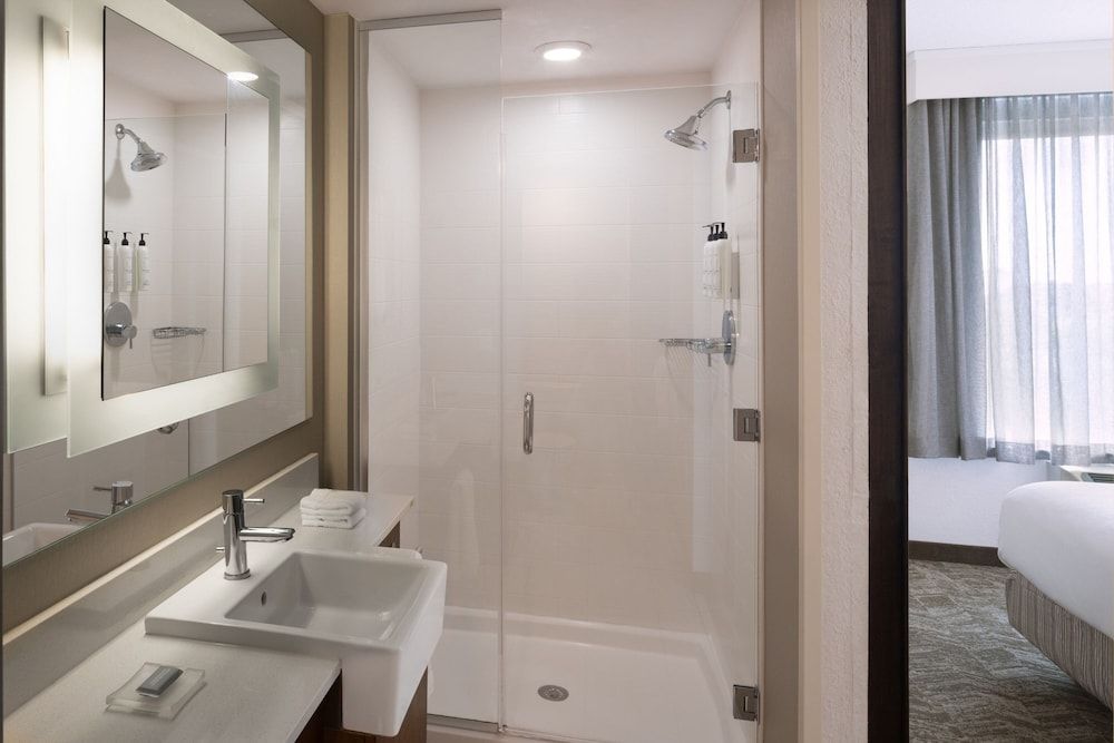 undefined SpringHill Suites Orlando at FLAMINGO CROSSINGS® Town Center/Western Entrance 10
