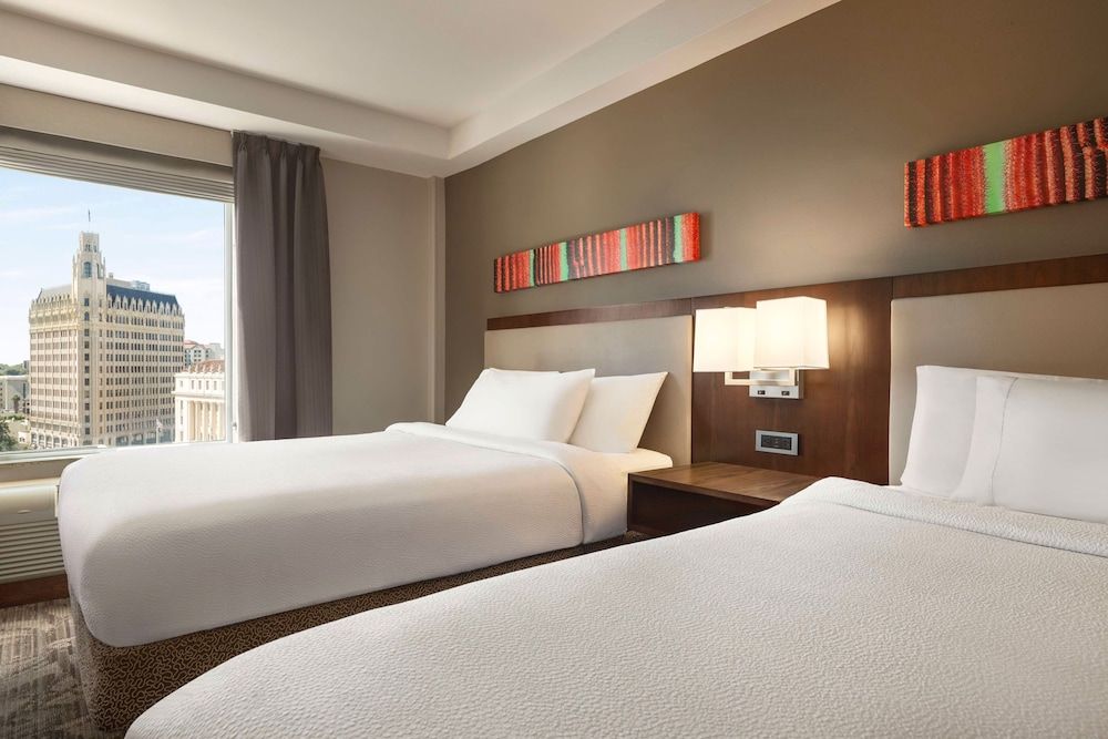 Room, 2 Queen Beds