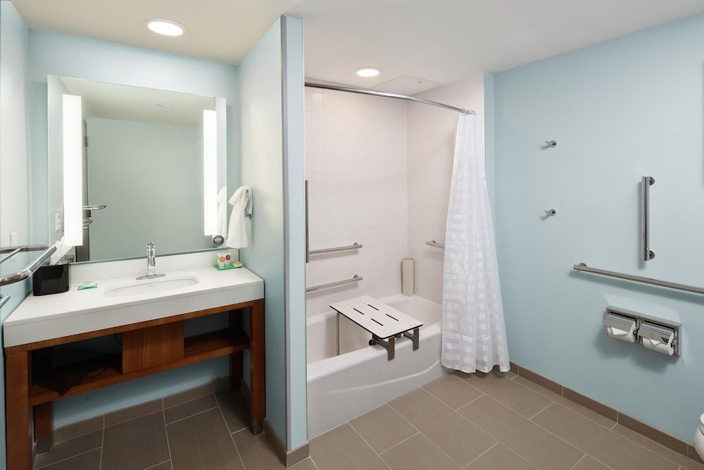 Room, 1 King Bed with Sofa bed, Accessible, Bathtub