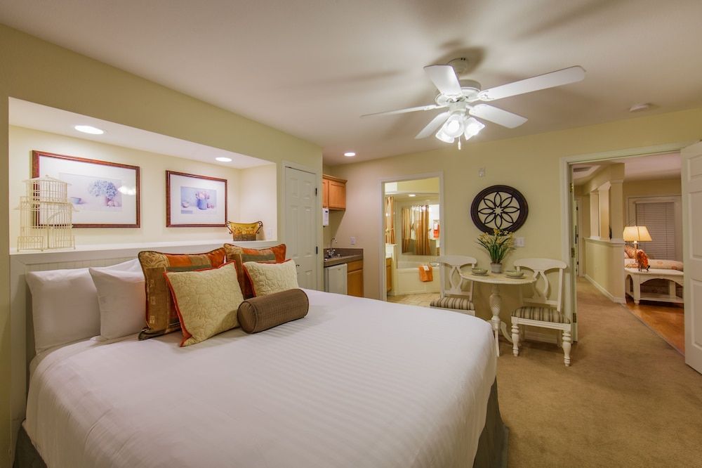 Grand Room, 2 Bedrooms (2 King Beds)