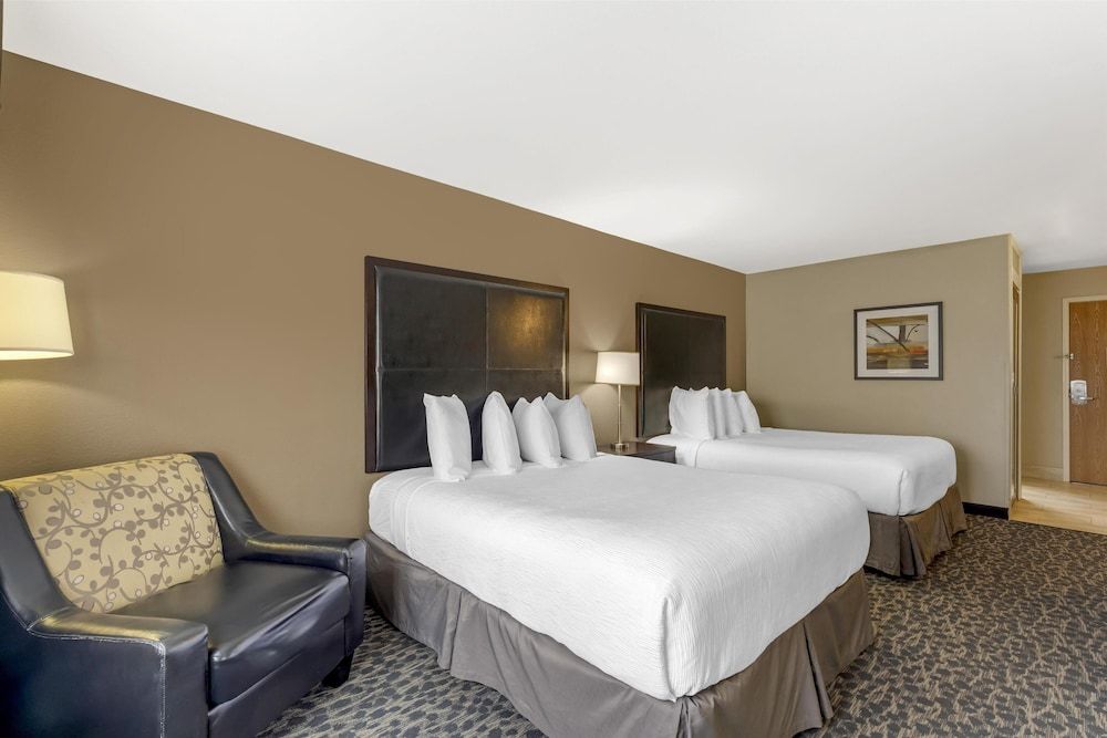Standard Room, 2 Queen Beds, Non Smoking, Refrigerator & Microwave