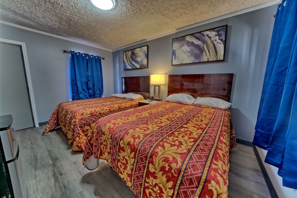 Room, 2 Double Beds (2nd Floor)