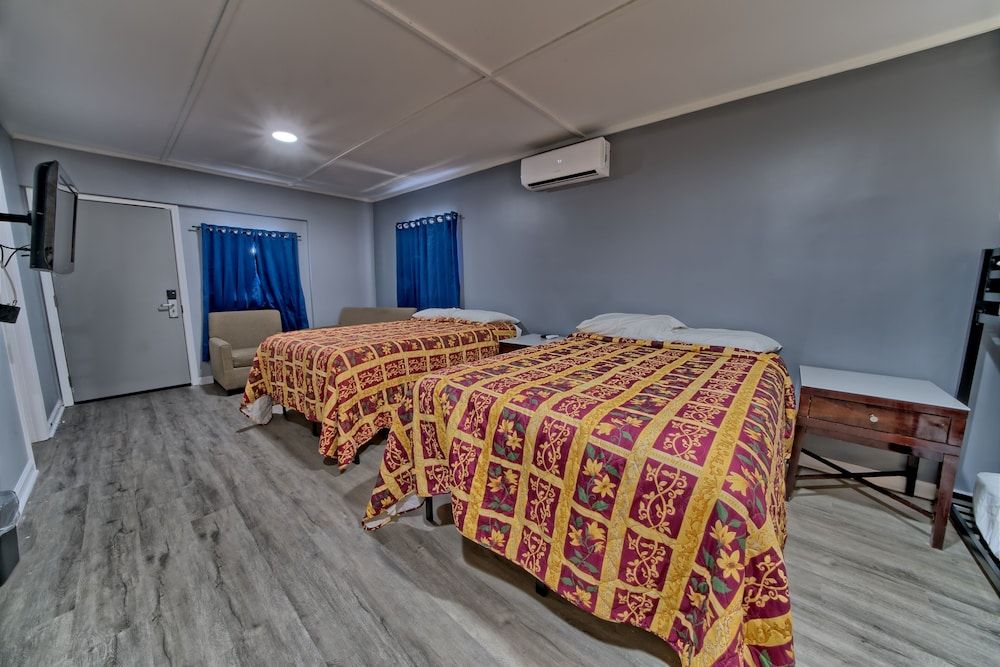 Family Studio, Accessible, Kitchenette