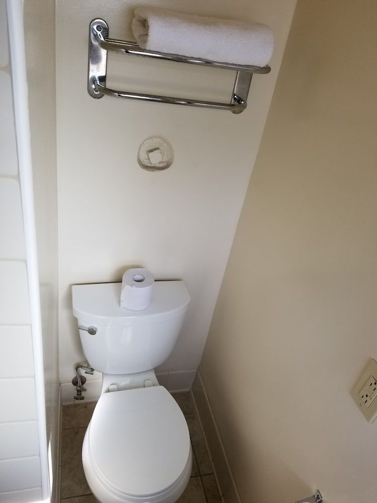 Lido Hotel Standard Double Room, 2 Double Beds 4